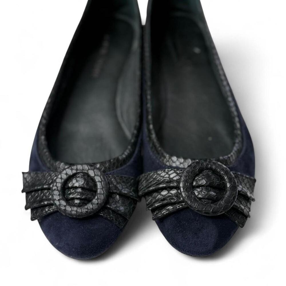 Donald Pliner Pila Ballet Flats – Navy Suede snake print leather Bow – Size 8.5